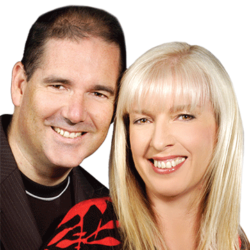 Headshot of Daryl and Andrew Grant